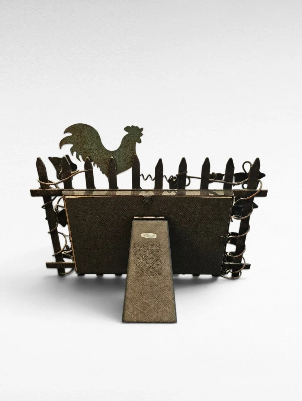 Rustic Metal Picture Frame Rooster and Ivy Leaves